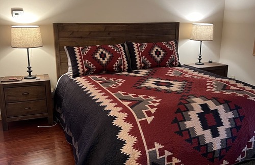 Greenough House | ClearwaterRiver getaway