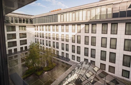 The Hague Center House | Executive Lounge Available For Business Travelers, 2 Units. Near Alexanderplatz