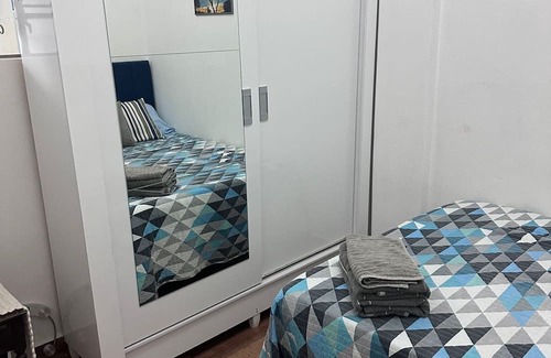 West Sector Apartment | 2-bedroom apartment in enchanting Setor Oeste,Castro’s neighbor!