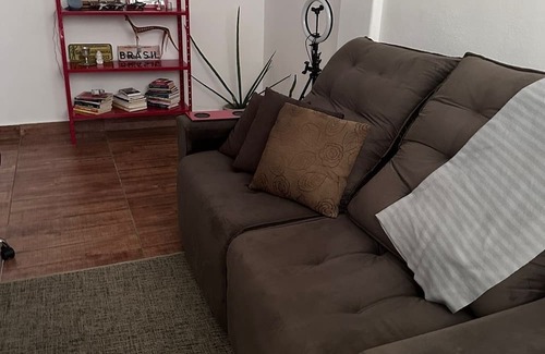 West Sector Apartment | 2-bedroom apartment in enchanting Setor Oeste,Castro’s neighbor!