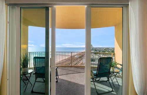 Panama City Beach Condo | Calypso TW 3 - 1705 Beach View/Sleeps 6/Hi Clean Standards/Beach Chairs/Wifi