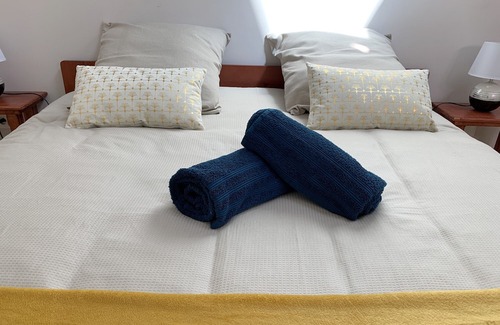 Lagny-sur-Marne Apartment | Appartement with patio, Disneyland - Paris