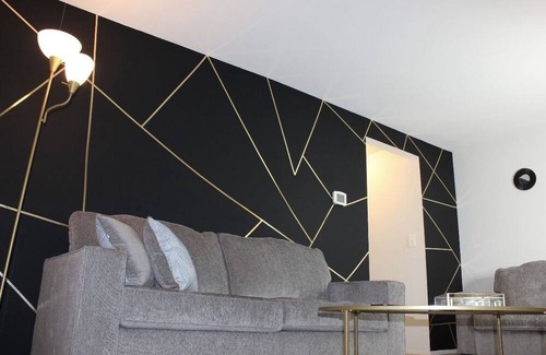 Rossville Apartment | Beautiful Apartment in The Heart Of Rosedale
