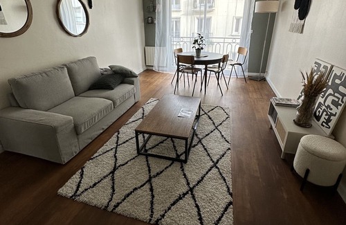 Quartier du chateau Apartment | Appartement au Cœur de Lhypercentre de Caen