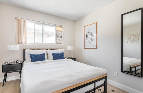 Torrance Apartment | Amazing Torrance 3BR, nr Beaches, Hospital & Dining, by Blueground