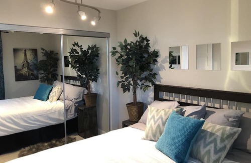 Kensington Condo | Family-friendly 2-bedroom in the heart of downtown Calgary along the Bow River