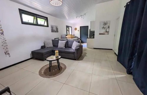 Vaira'o House | Fare Coffee Lodge Toahotu