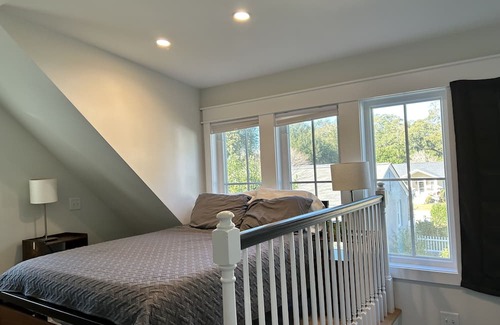 Old Village Cottage | Old Village Mt. Pleasant. Walking distance to Beach, shopping, Shem Creek