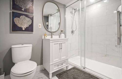 Terra Nova Apartment | Cozy Cove for 2 close to amenities!