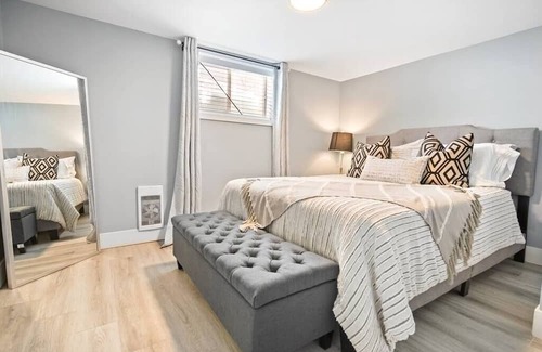 Terra Nova Apartment | Cozy Cove for 2 close to amenities!