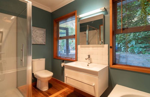 Tahunanui House | Te Tupahipahi - The Sandspit
