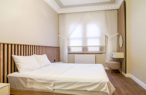 Istanbul City Center Apartment | Chic Flat 10 min to Goldenhorn in Fatih