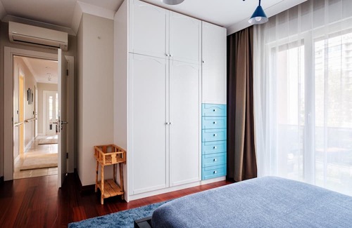 Fenerbahce Apartment | Central, Spacious Flat 3 min to Coast in Kadikoy