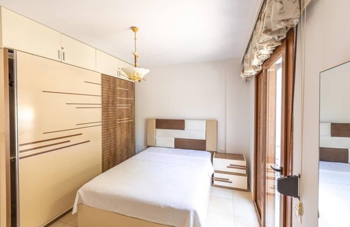 Gundogan Apartment | Chic Flat w Balcony 2 min to Beach in Bodrum