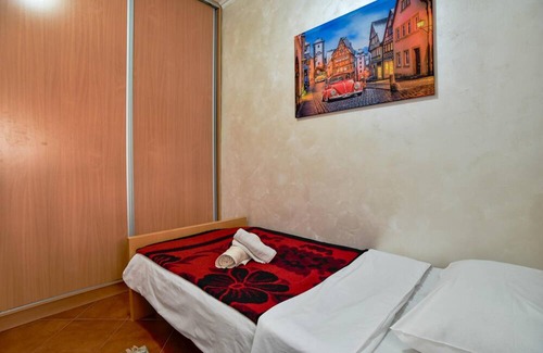 Dobrota Apartment | Sea and Nature View Flat w Balcony in Kotor