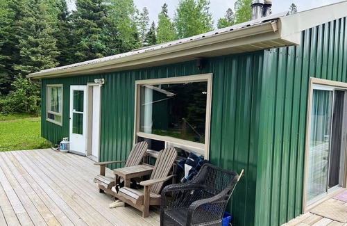 Denare Beach Cottage | Cozy Private lake front cabin with sand beach!