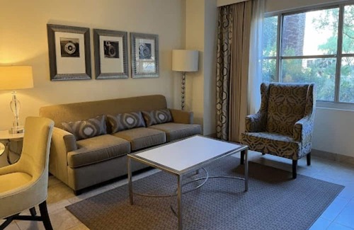 Enterprise Resort | Las Vegas Grandview Sat-Sat Only is your gateway to the lights of Las Vegas.