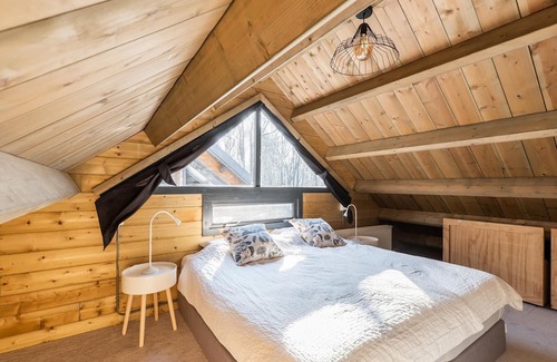 Zon en Schild House | Cosy wooden house amid woods in Soesterberg
