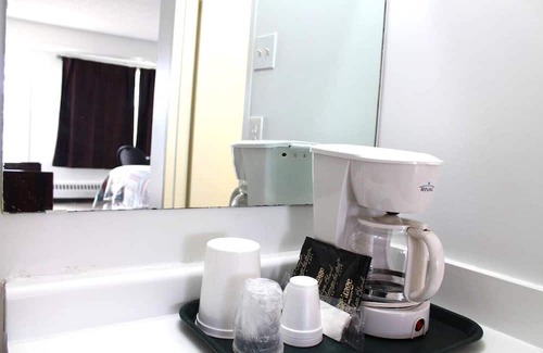 Saskatoon Downtown House | Cozy Standard Double Suites