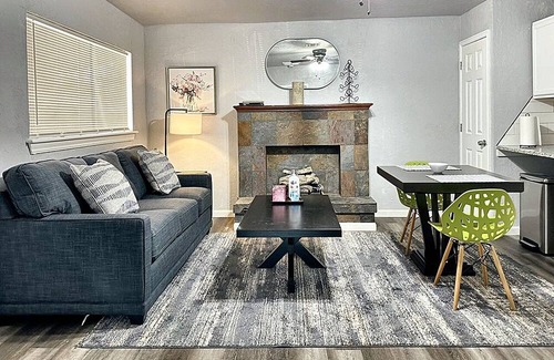 Central Oklahoma City Apartment | Sunshine & Serenity| Prime Location | Stylish Kitchen & Rainfall Shower
