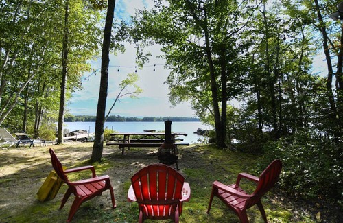 Standish House | Private Frye Island waterfront cottage with spectacular sunrise views!