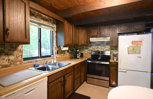 Standish House | Private Frye Island waterfront cottage with spectacular sunrise views!