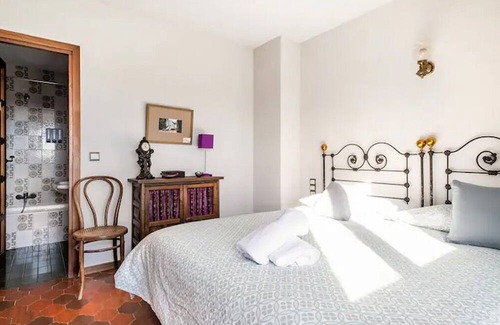 El Escorial Apartment | Stop to Monastery..