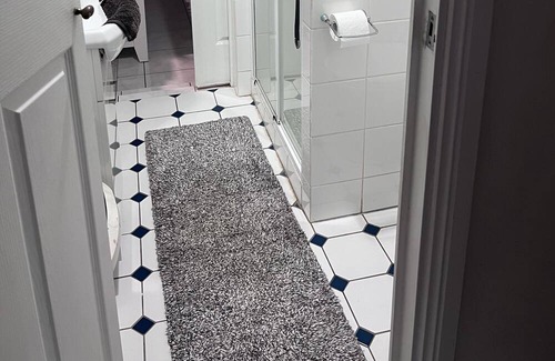 Howard Springs Apartment | Tropical Rural Darwin - 1br with private pool and private bathroom