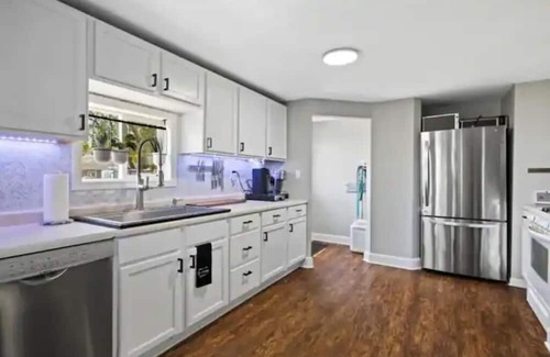 Kenosha House | Carthage Lakehouse