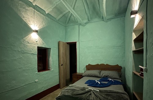 Barbosa House | Cascadas en la Naturaleza Pura