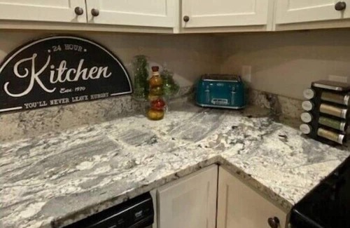 Richmond House | 4 bedroom 3 full bath home in the heart of Richmond!