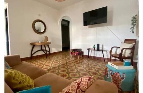 Borinquen House | Casita Isabelita Aguadilla near Crashboat Beach