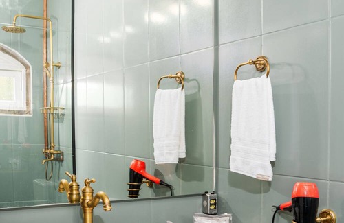 Caminhos da Eulalia Hotel | Casa de Pedra Mena Kaho