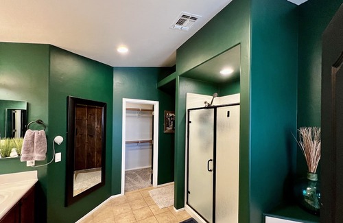 Green Valley House | Extra large, stylish family-friendly home with enormous pergola for entertaining