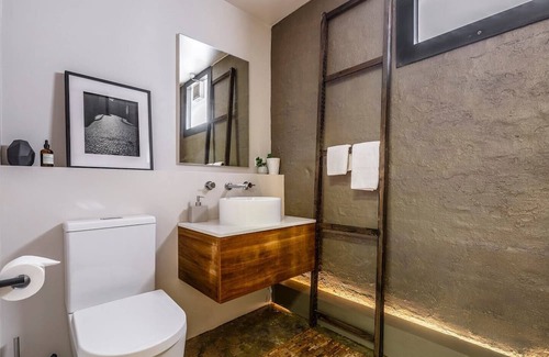 Fitzroy Apartment | The Pinnacle A Supreme Rooftop Retreat