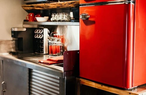 Lawrenceburg House | Bourbon Trail: Caboose on the Farm