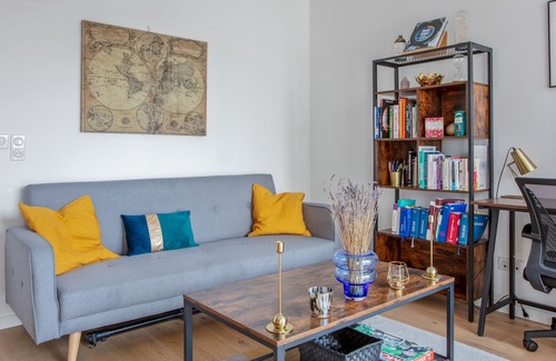 Clichy Apartment | Cosy and bright T2 with balcony in Clichy - Welkeys