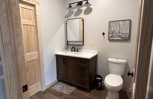 Cornucopia Cabin | Lake house near 100s of miles of ATV/Snowmobile trails. 20 mins to Bayfield.