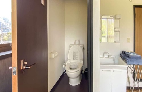 Hachijo House | Nonsmoking Westernstyle triple room for 1 to 4 / Hachijoshima Hachijo-cho Tokyo