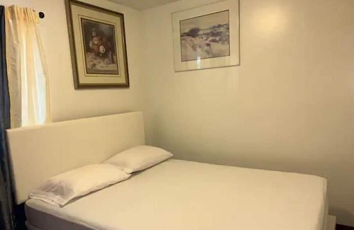 Saskatoon Apartment | A 2-Bed Immaculate Suite in City’s Best Location