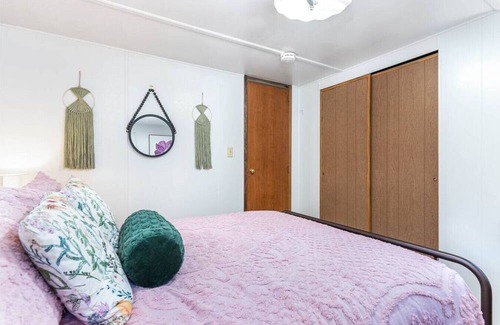 Paradise Estates House | Paradise Retreat - a vintage trailer meets Mt. Rainier's magic in Ashford, WA