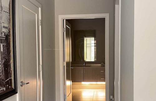 White Plains Apartment | Peaceful and Serene Very large 2 bedroom with scenic wooded views