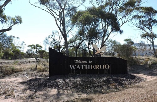 Watheroo Apartment | Watheroo Station tavern - Queen room