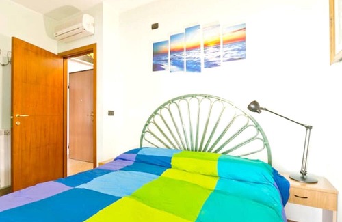 Reggio Calabria Apartment | Homerez - Nice appartement for 4 ppl. with balcony at Reggio Calabria