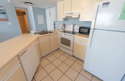 Myrtle Beach Condo | New Palace Resort, Clean, Pools, High Floor, View!