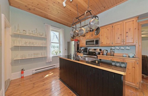 Clearview Other | Victorian Style Farmhouse in the Quiet Countryside