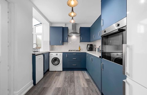 Great Harwood House | Luxurious Stylish Home: Heart Of Great Harwood