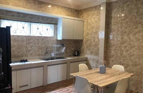 Cipanas Villa | (NC4-10)Royal villa- Four bedrooms with pool