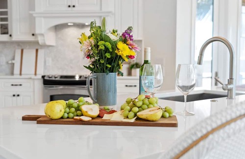 Melbourne Beach House | Stunning Melbourne Beach Oceanfront House W/Private Fire Pit, Dock, & Spa-Like Pool! 🌴