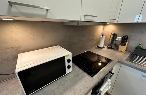 Kostheim Apartment | SUITE4ME - Balcony I Kitchen I Washing machine I Mainz-Kostheim